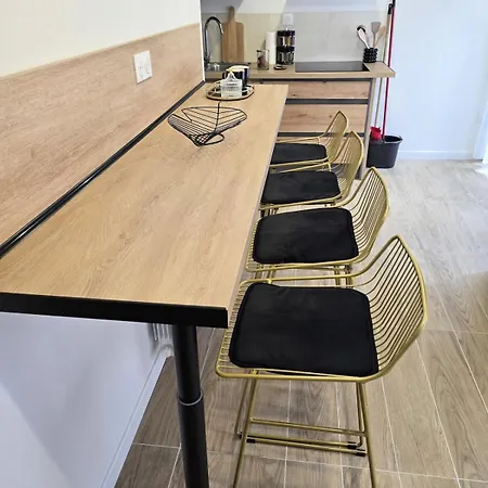 Chic & Glamour Dubai Style Flers-en-Escribeus