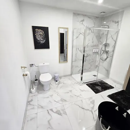 Apartment Chic & Glamour Dubai Style Flers-en-Escribeus